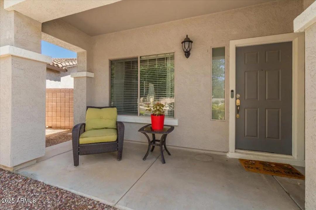 Real Estate Picture 10