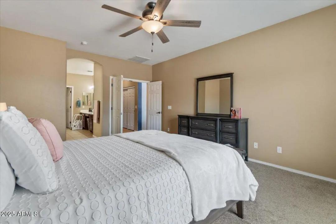 Real Estate Picture 27