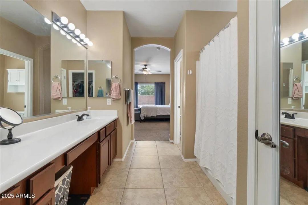 Real Estate Picture 29