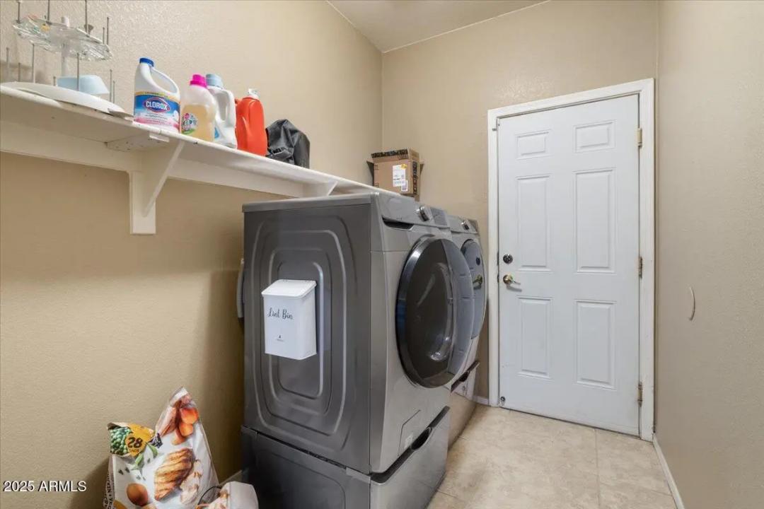 Real Estate Picture 37