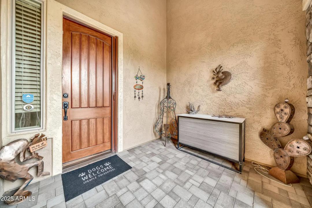 Real Estate Picture 2