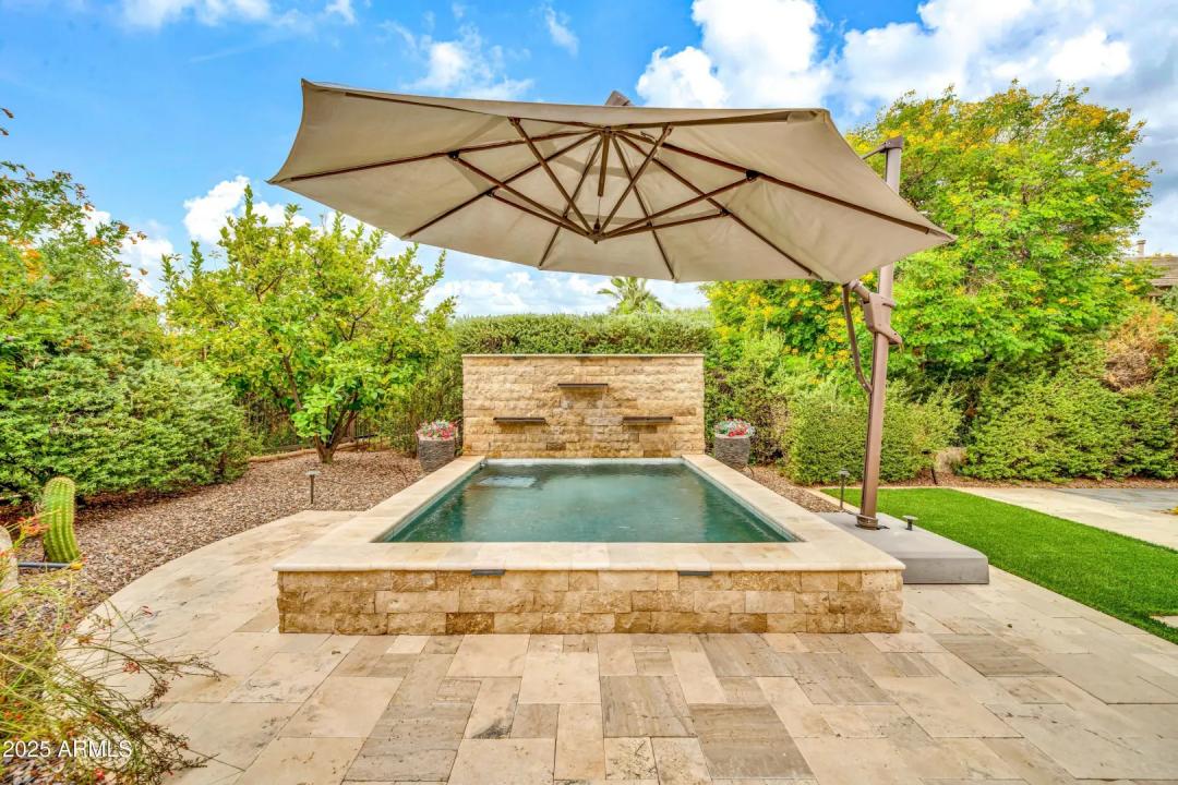 Real Estate Picture 28