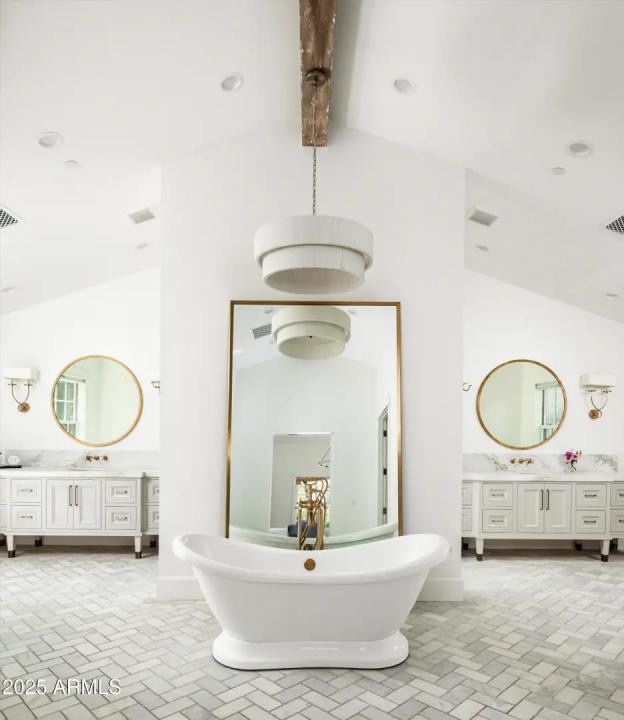 Real Estate Picture 20