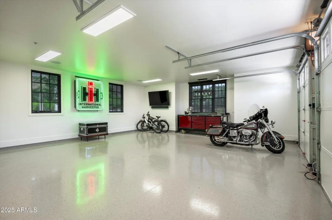 Real Estate Picture 60