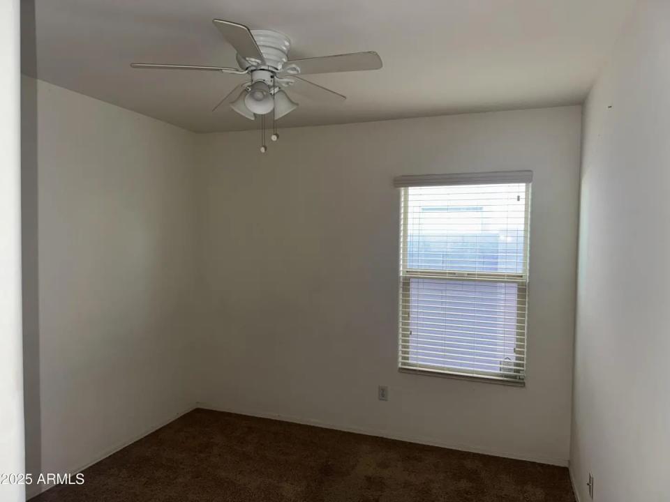 Real Estate Picture 8
