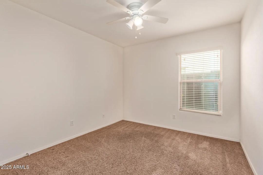 Real Estate Picture 20