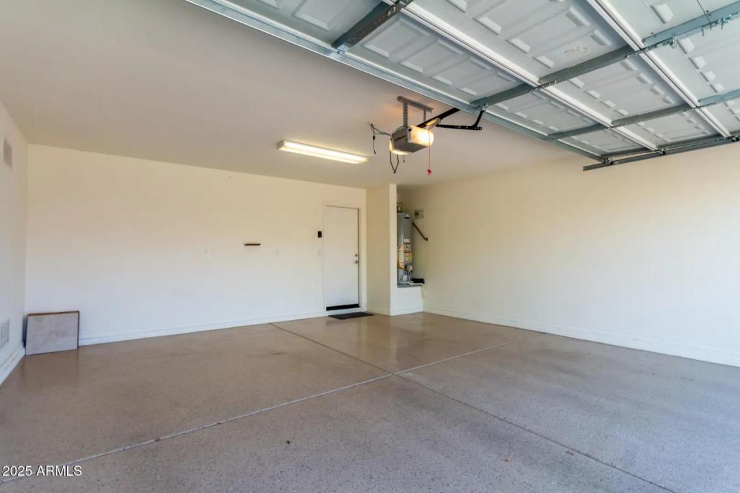 Real Estate Picture 27
