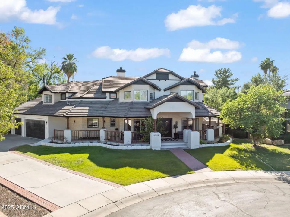 Real Estate Picture 1