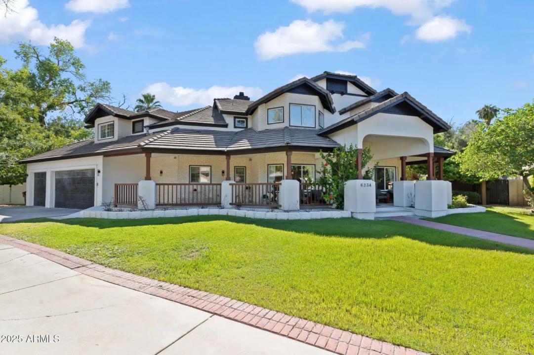 Real Estate Picture 2