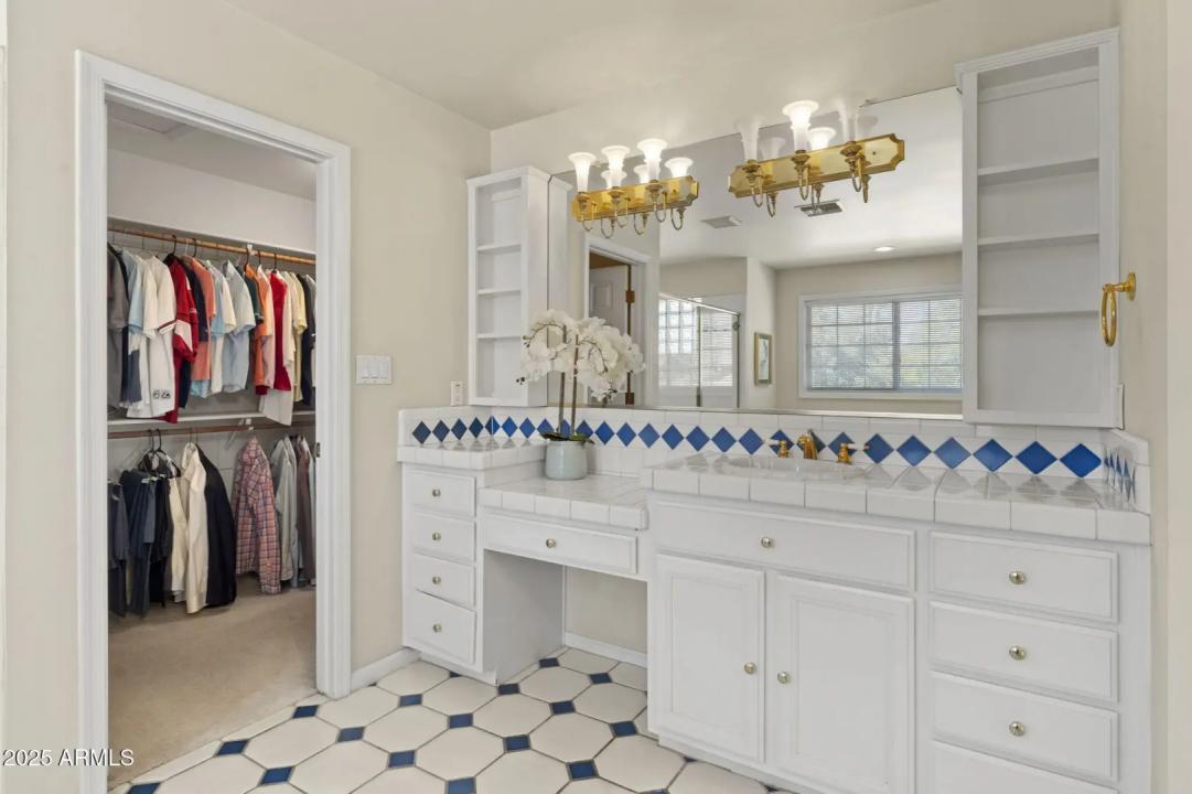 Real Estate Picture 41