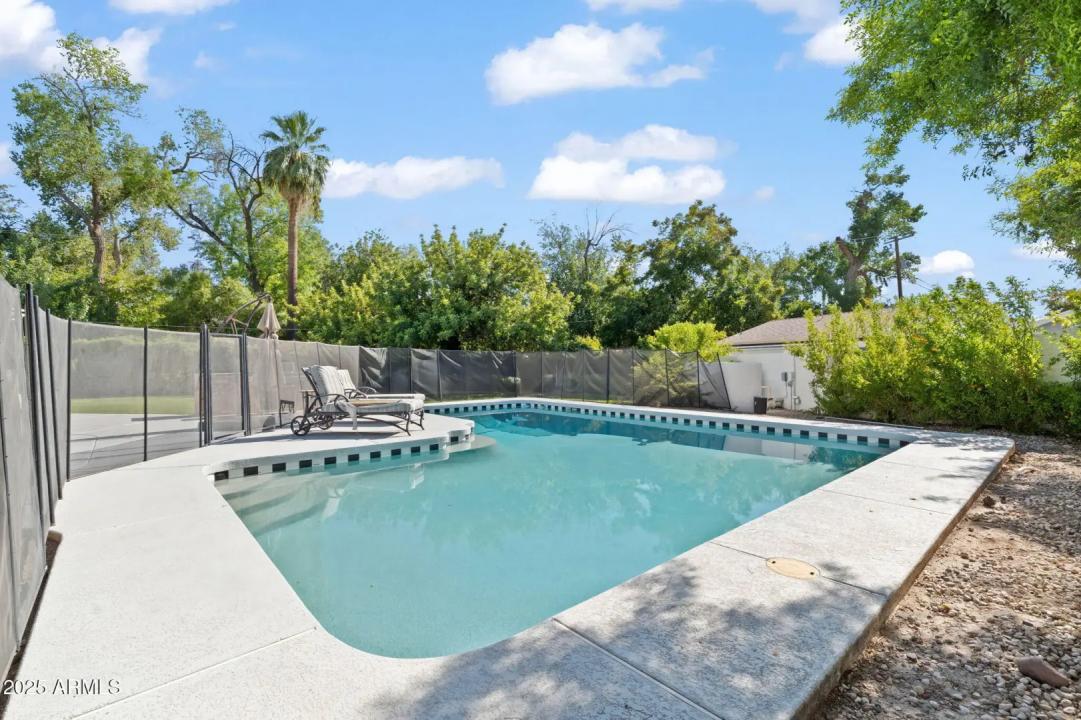 Real Estate Picture 64