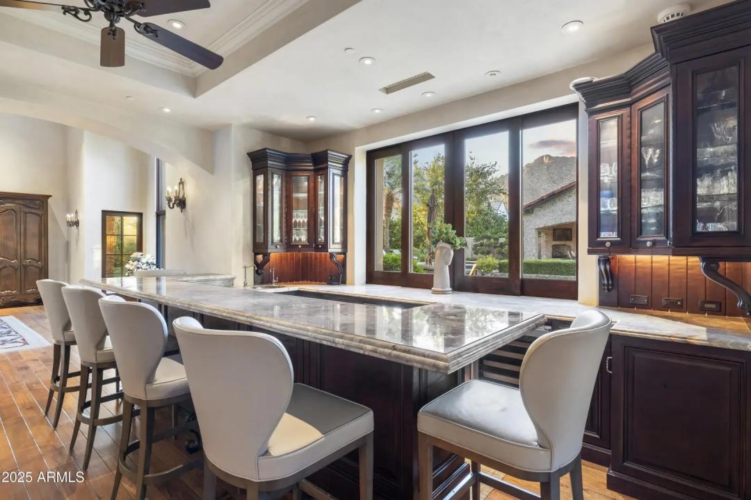 Real Estate Picture 22
