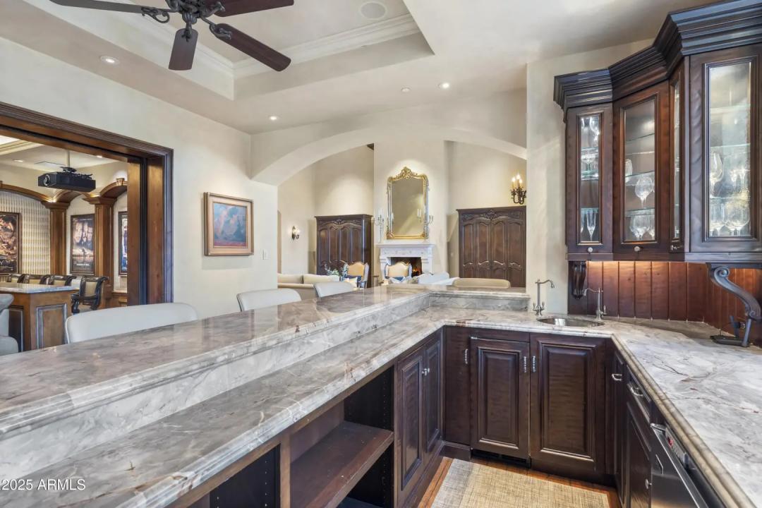 Real Estate Picture 23