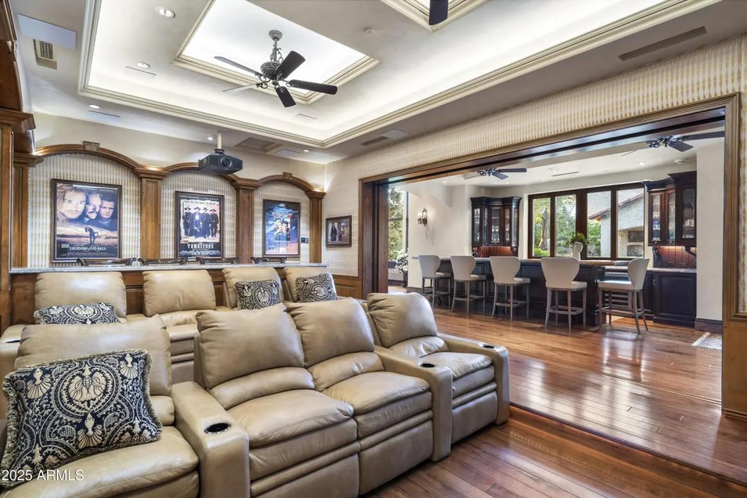 Real Estate Picture 25