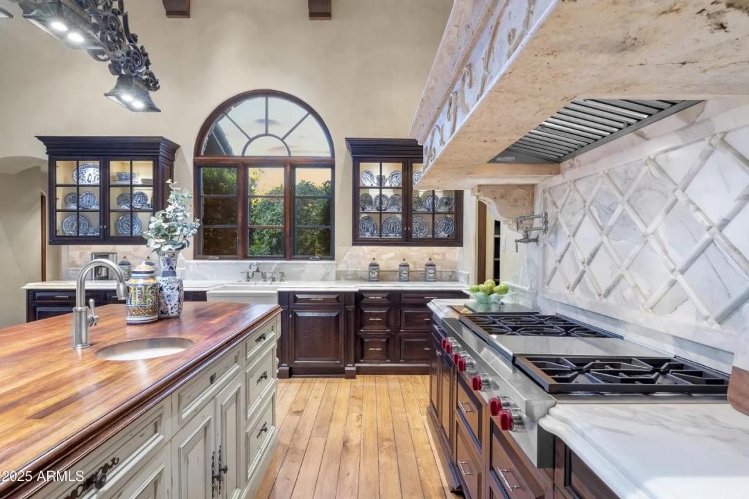 Real Estate Picture 34