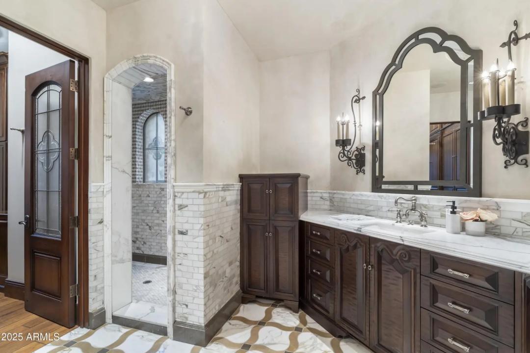 Real Estate Picture 41
