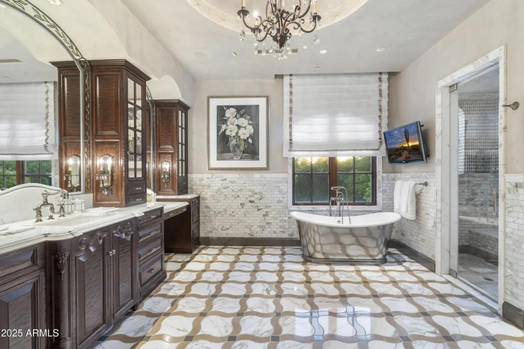 Real Estate Picture 46