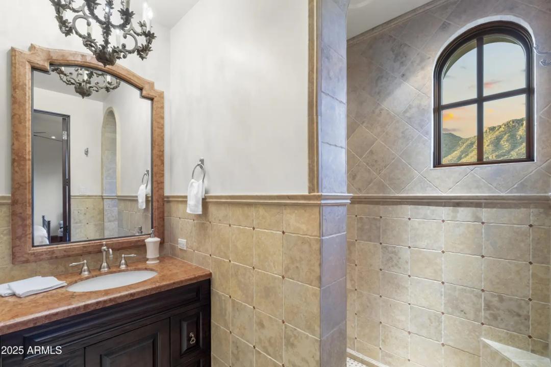 Real Estate Picture 54