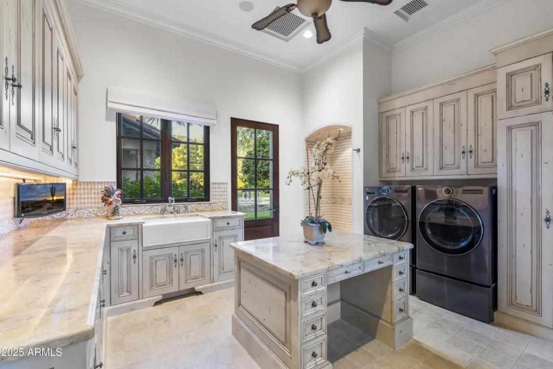 Real Estate Picture 61