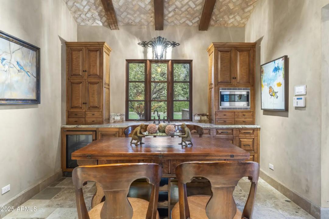 Real Estate Picture 79