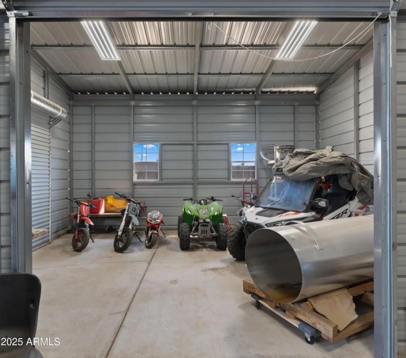 Real Estate Picture 6