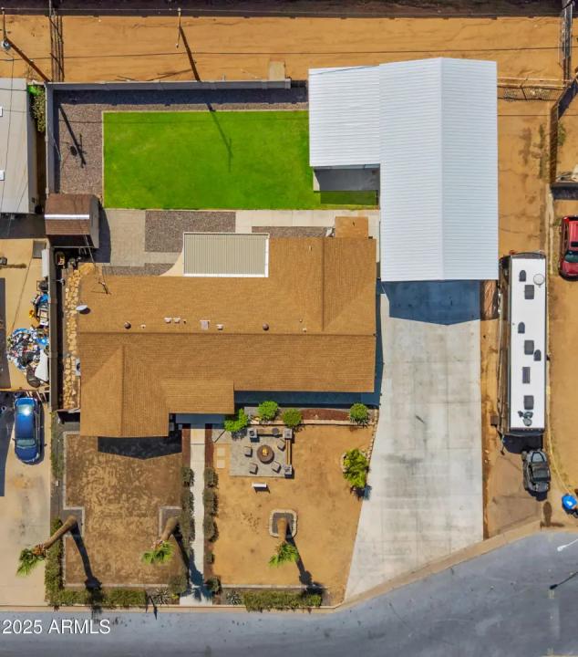 Real Estate Picture 50