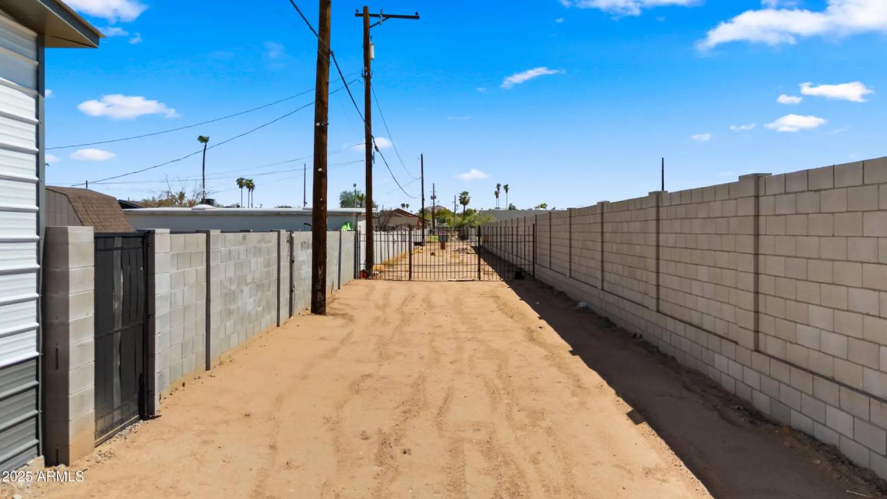 Real Estate Picture 48