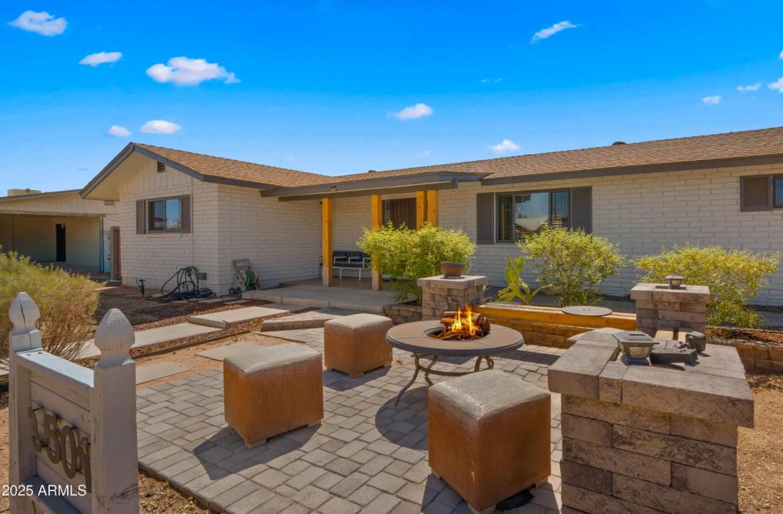 Real Estate Picture 16