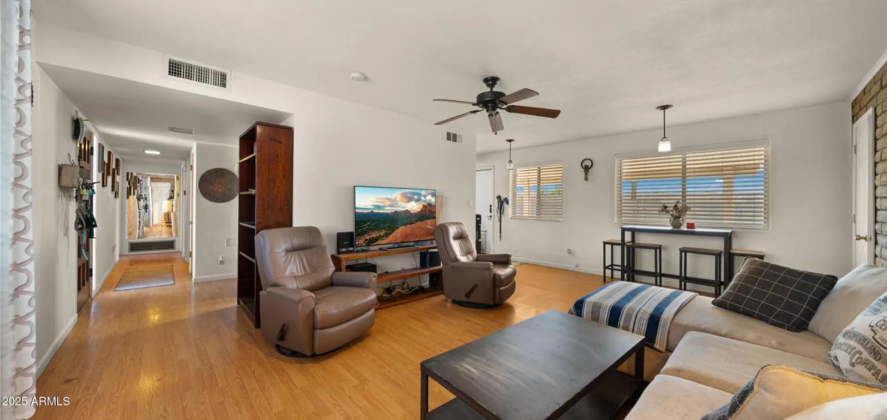 Real Estate Picture 26