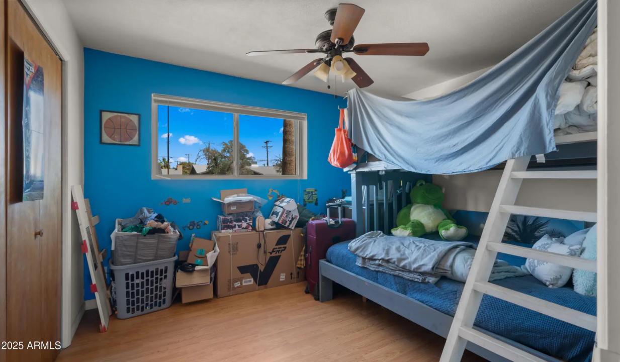 Real Estate Picture 39