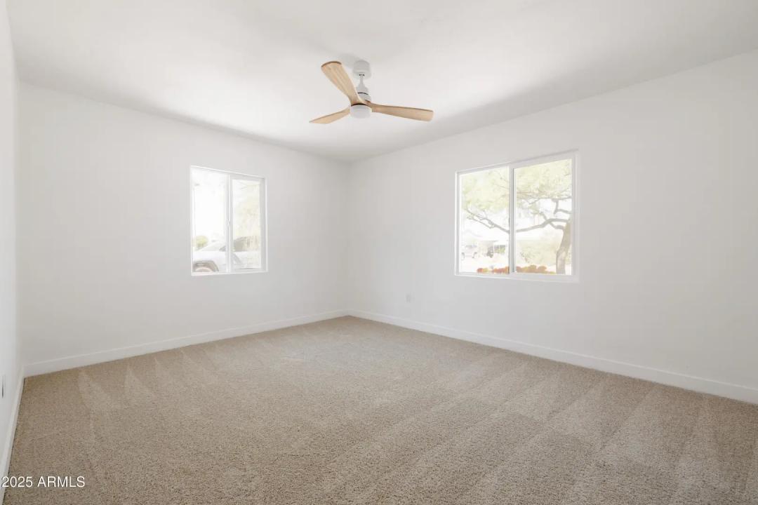 Real Estate Picture 35