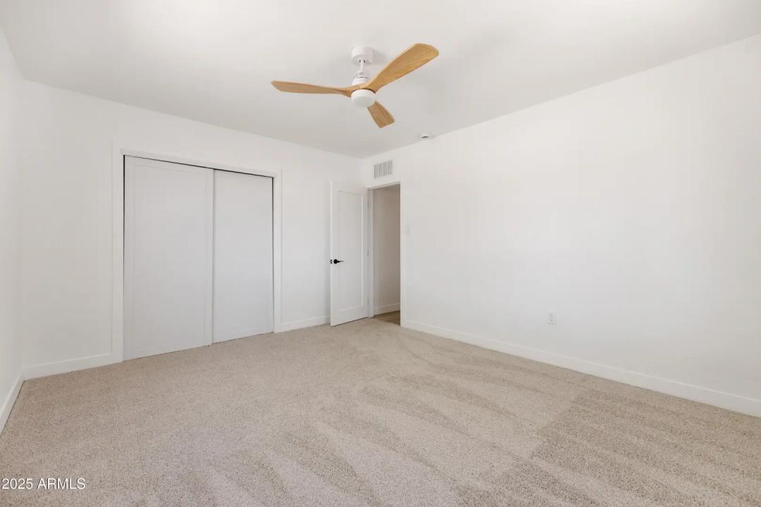 Real Estate Picture 36