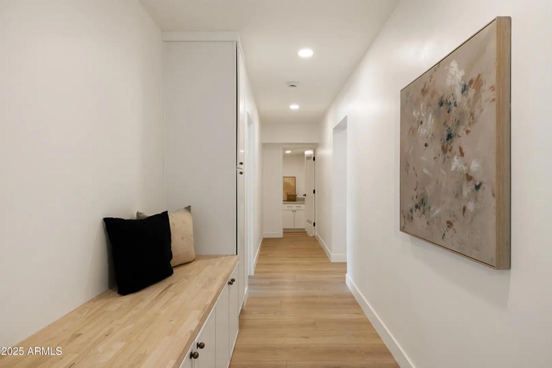 Real Estate Picture 21