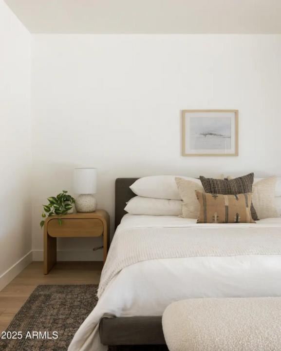 Real Estate Picture 26