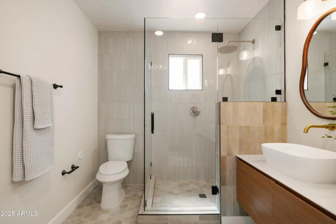 Real Estate Picture 31