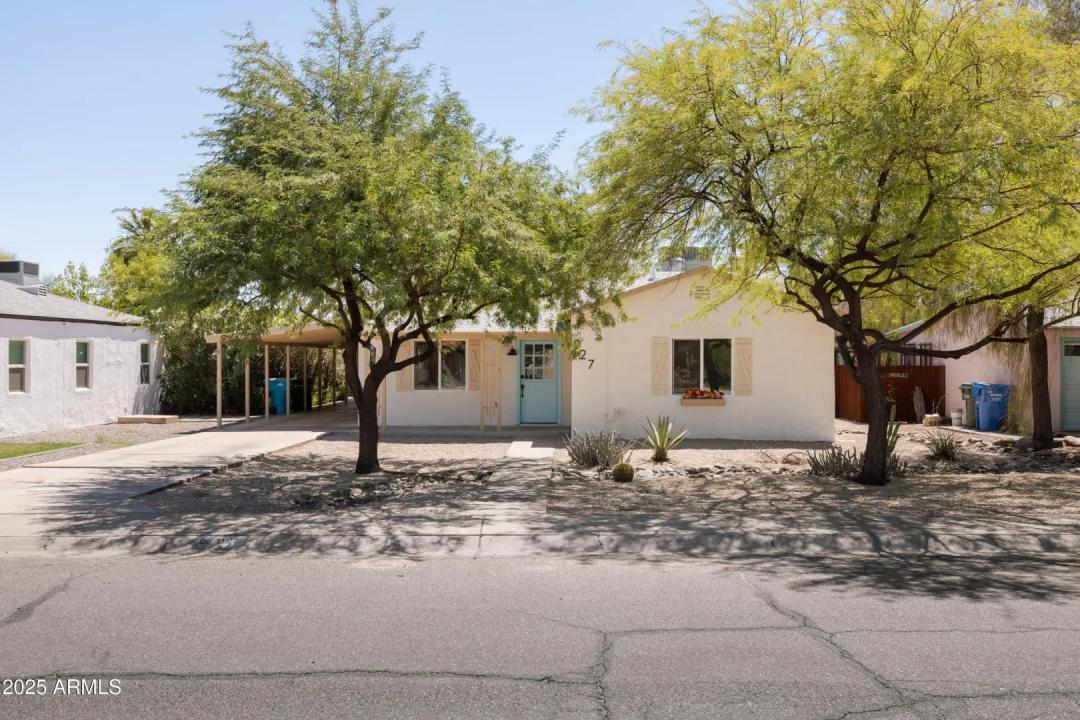 Real Estate Picture 2