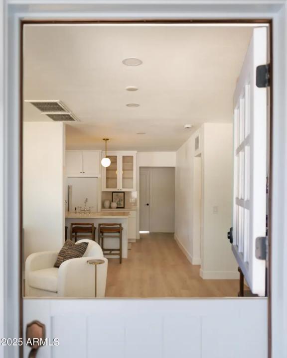 Real Estate Picture 3