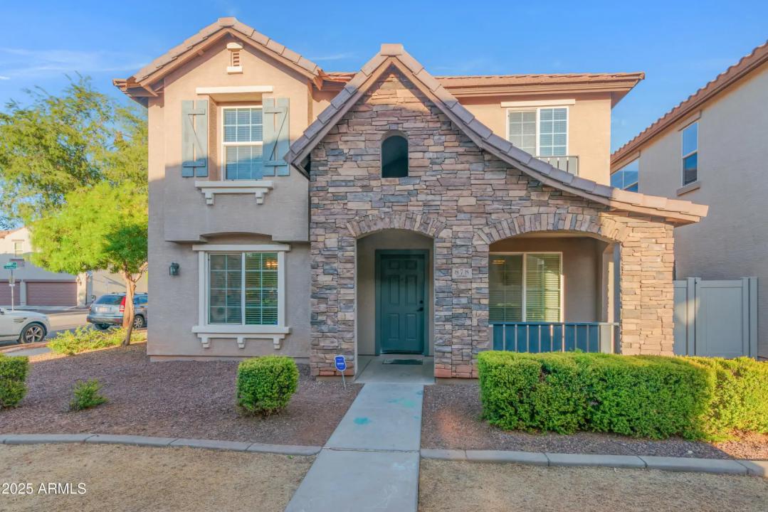 Real Estate Picture 1