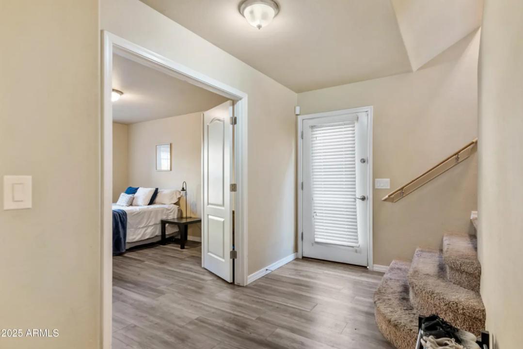 Real Estate Picture 16
