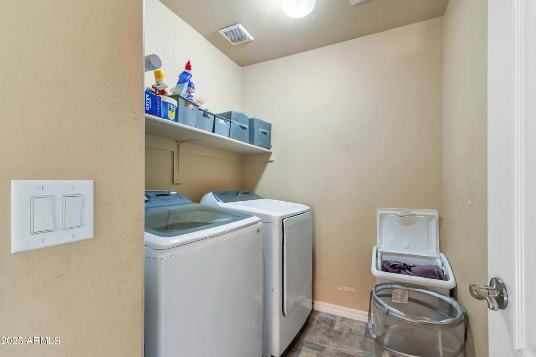 Real Estate Picture 30