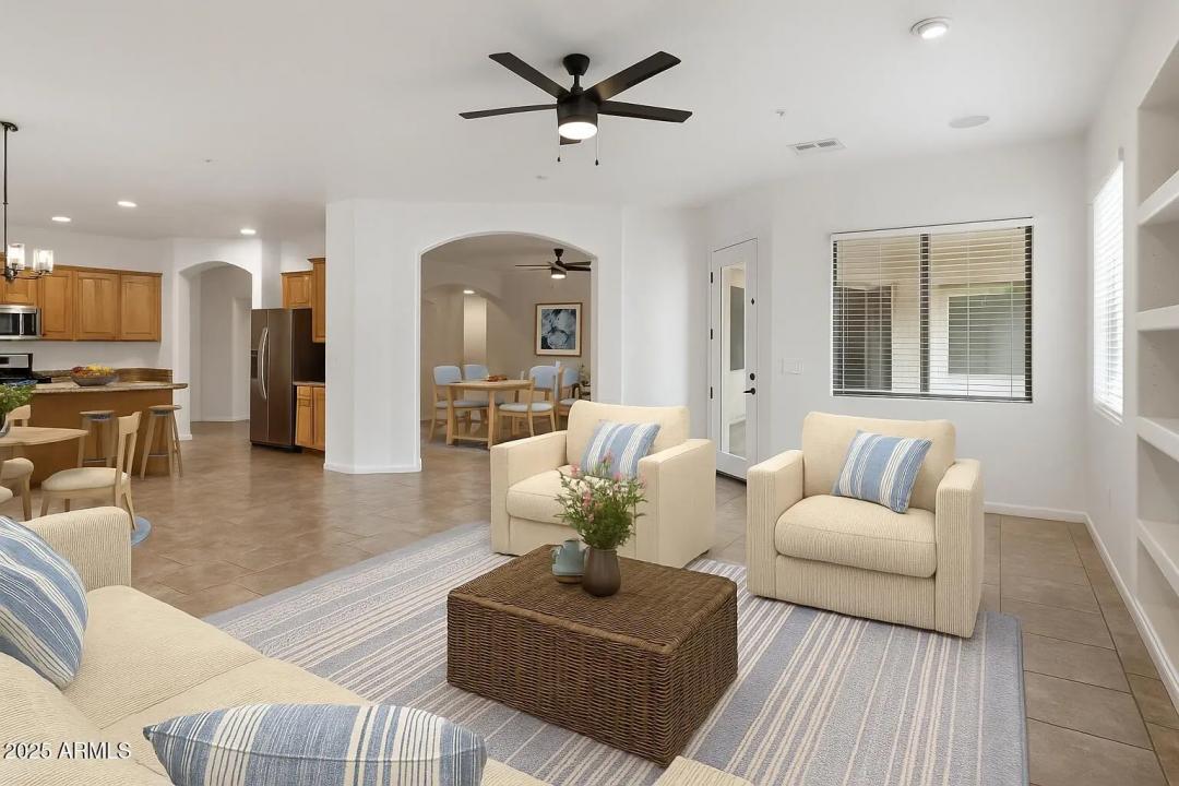 Real Estate Picture 13