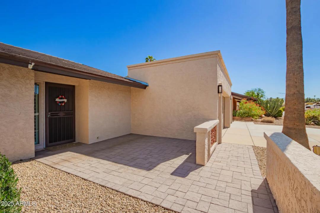 Real Estate Picture 8