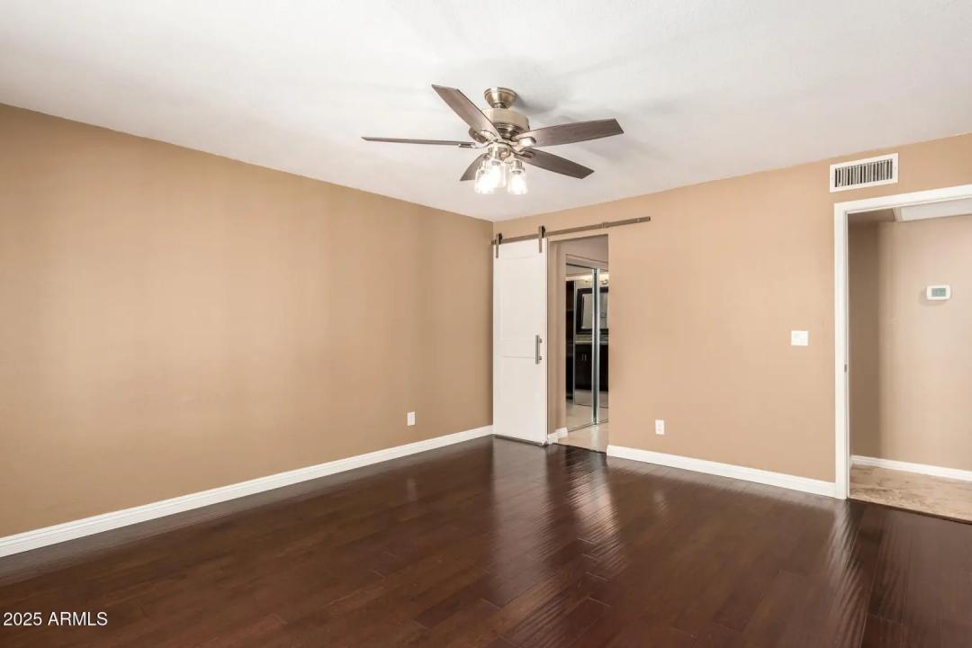 Real Estate Picture 26