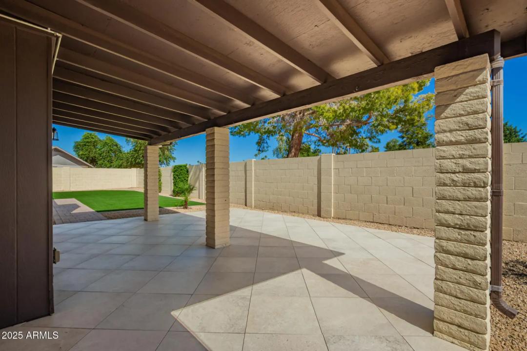Real Estate Picture 39