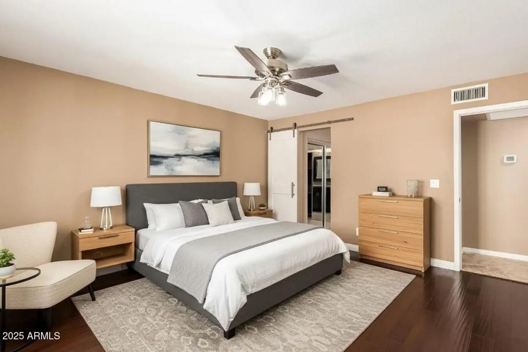 Real Estate Picture 30