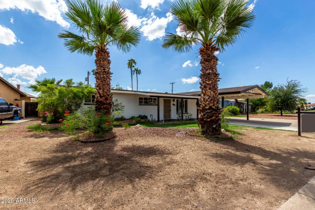 Real Estate Picture 2