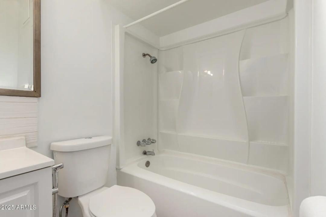 Real Estate Picture 26