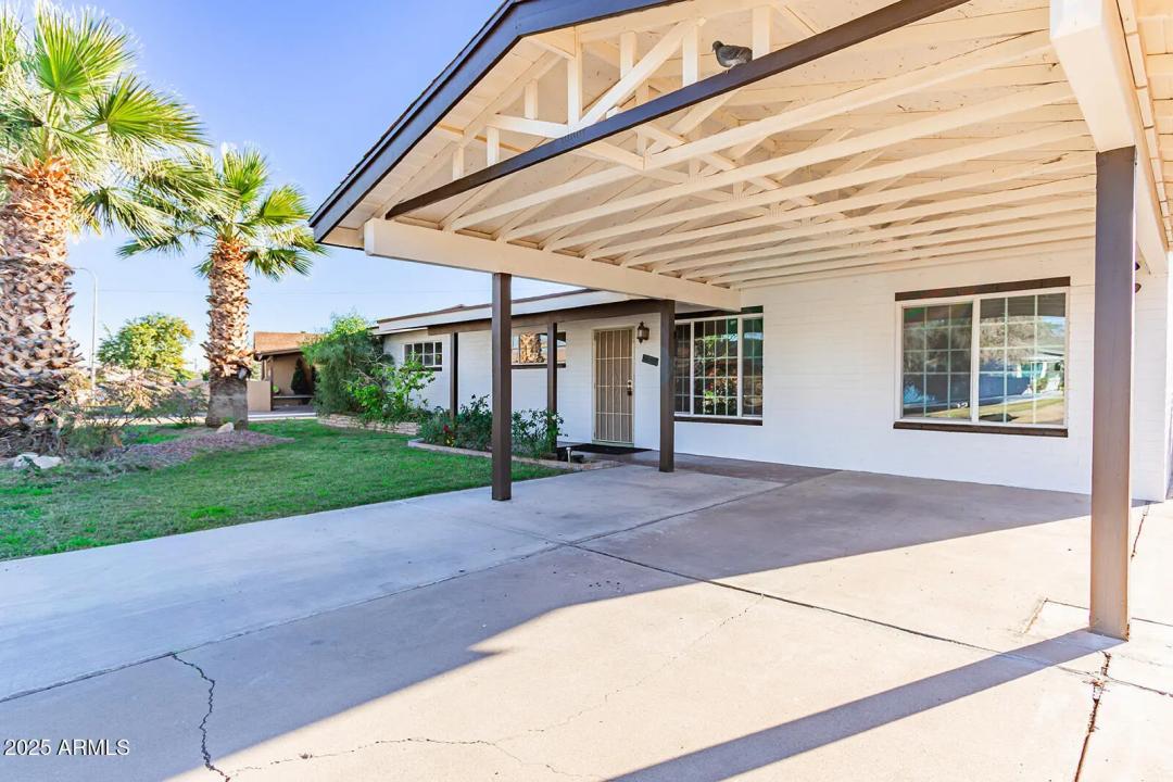 Real Estate Picture 2