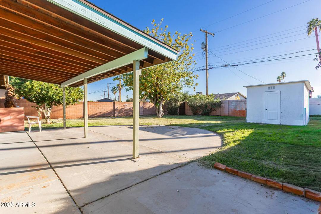 Real Estate Picture 29