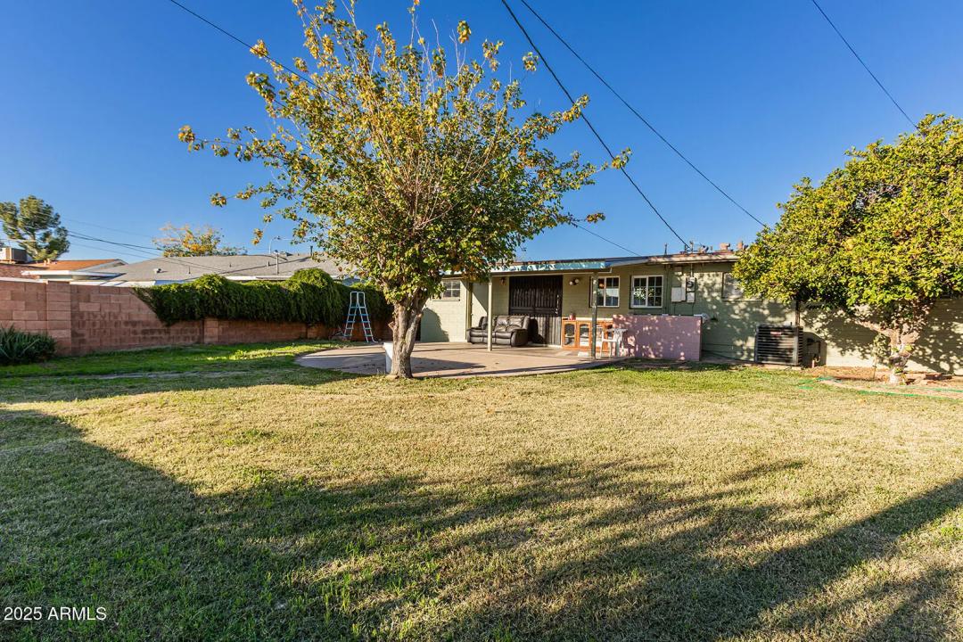 Real Estate Picture 32